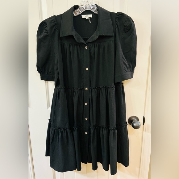 Entro Black Tiered Dress with Puff Sleeves - Picture 1 of 3